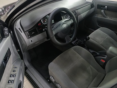 Daewoo Gentra 2014
