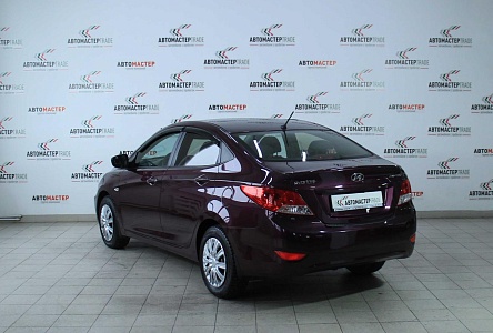 Hyundai Solaris 2013