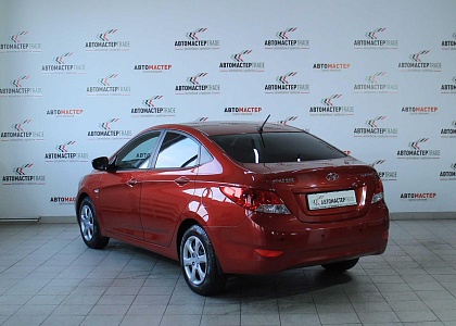 Hyundai Solaris 2013