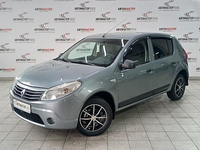 Renault Sandero 2011