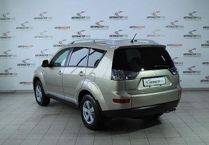 Mitsubishi Outlander 2007