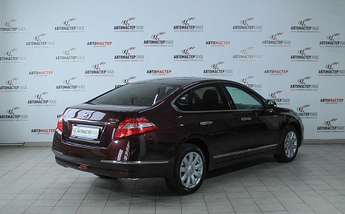 Nissan Teana 2011