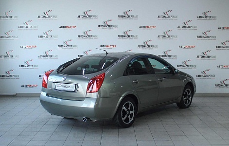 Nissan Primera 2004