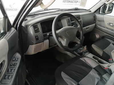 Mitsubishi Montero Sport 2002