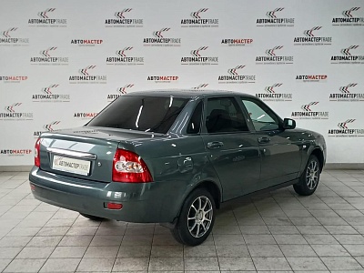 ВАЗ (Lada) Priora 2011