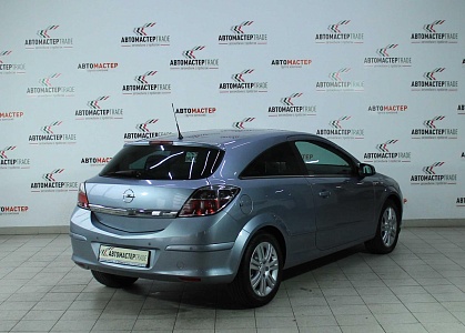 Opel Astra 2007