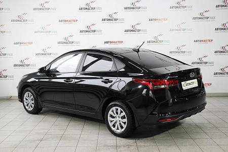 Hyundai Solaris 2021