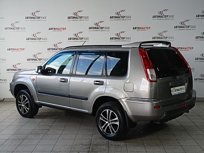 Nissan X-Trail 2003