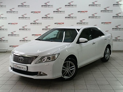 Toyota Camry 2014