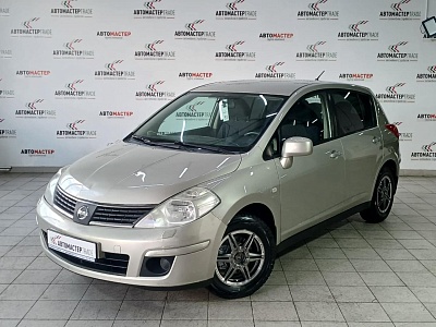 Nissan Tiida 2008