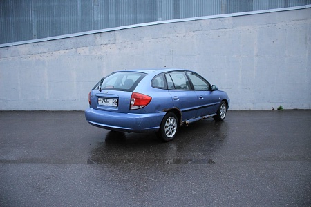 Kia Rio 2004