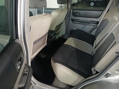 Nissan X-Trail 2003