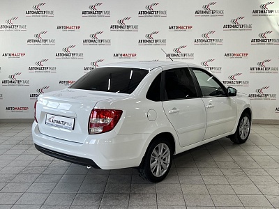 ВАЗ (Lada) Granta 2021