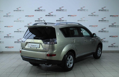 Mitsubishi Outlander 2007