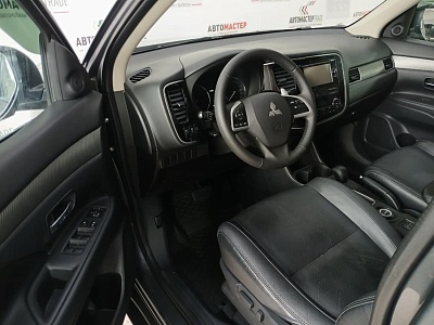 Mitsubishi Outlander 2013
