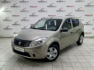 Renault Sandero 2011