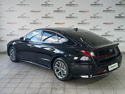 Hyundai Sonata 2021