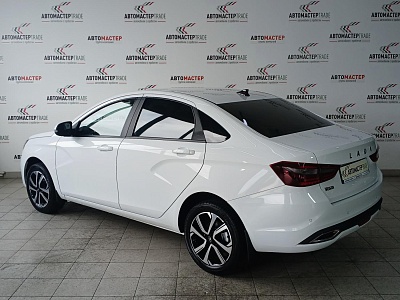 ВАЗ (Lada) Vesta 2023