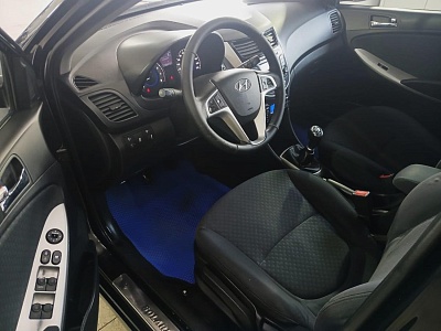 Hyundai Solaris 2011