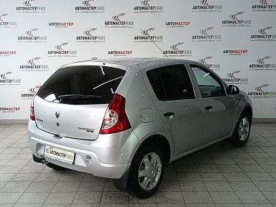 Renault Sandero 2014