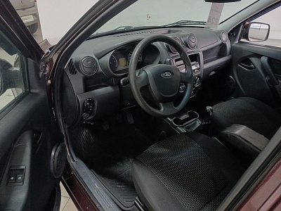ВАЗ (Lada) Granta 2013