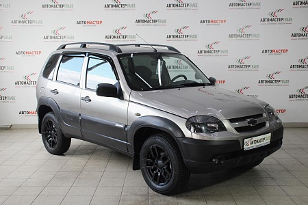 Chevrolet Niva 2010