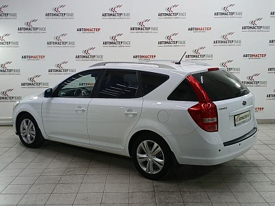 Kia Ceed 2011