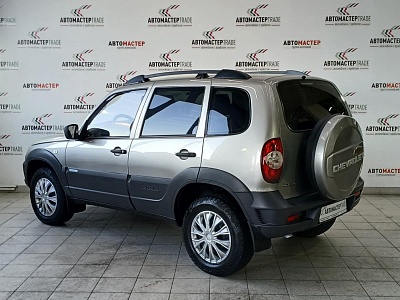 Chevrolet Niva 2014
