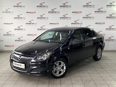 Opel Astra 2010