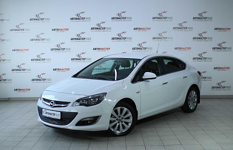 Opel Astra 2013