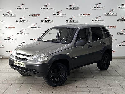 Chevrolet Niva 2012