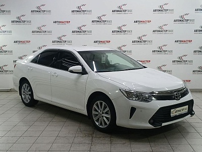 Toyota Camry 2015