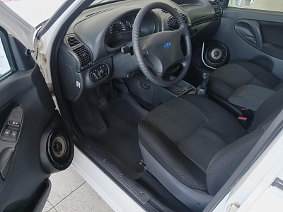 ВАЗ (Lada) Kalina 2013