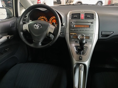 Toyota Auris 2008